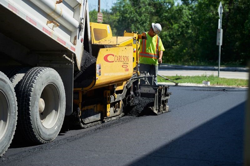 فرایند پخش آسفالت دستی و مکانیزه